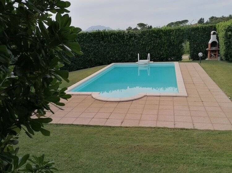 בית מלון כפרי Le Vecchie Scuderie