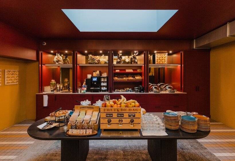 هتل Mai Amsterdam