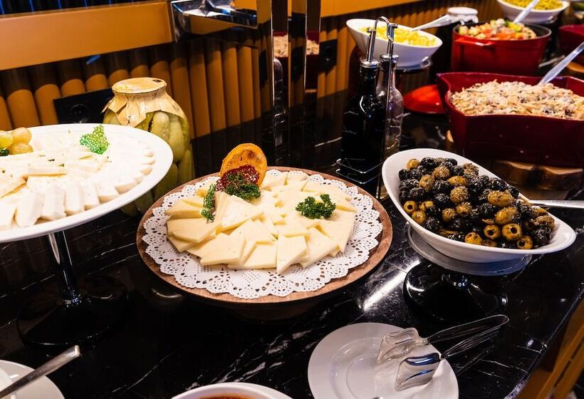 هتل Mercure Baku City