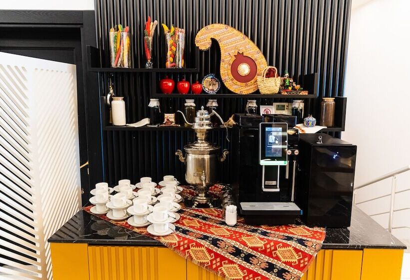 هتل Mercure Baku City