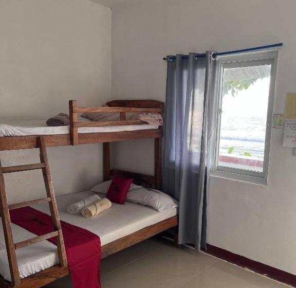 هتل Monaliza Surf Resort La Union