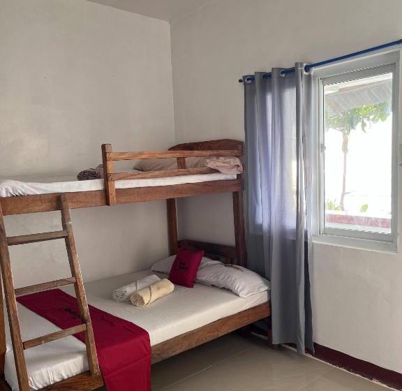 هتل Monaliza Surf Resort La Union