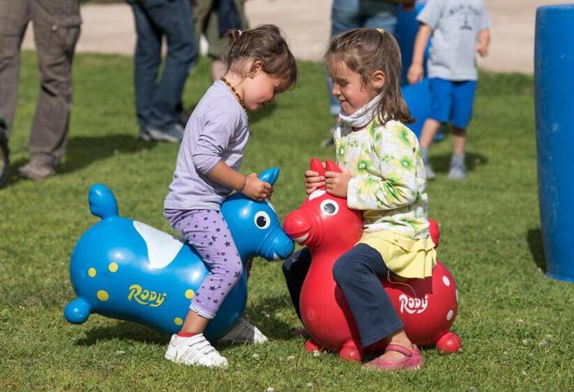 فندق Reitstall Und Saloon San Jon