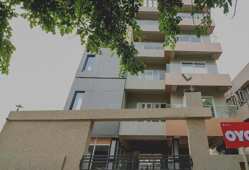 호텔 Super Capital O Rr Towers By Cj