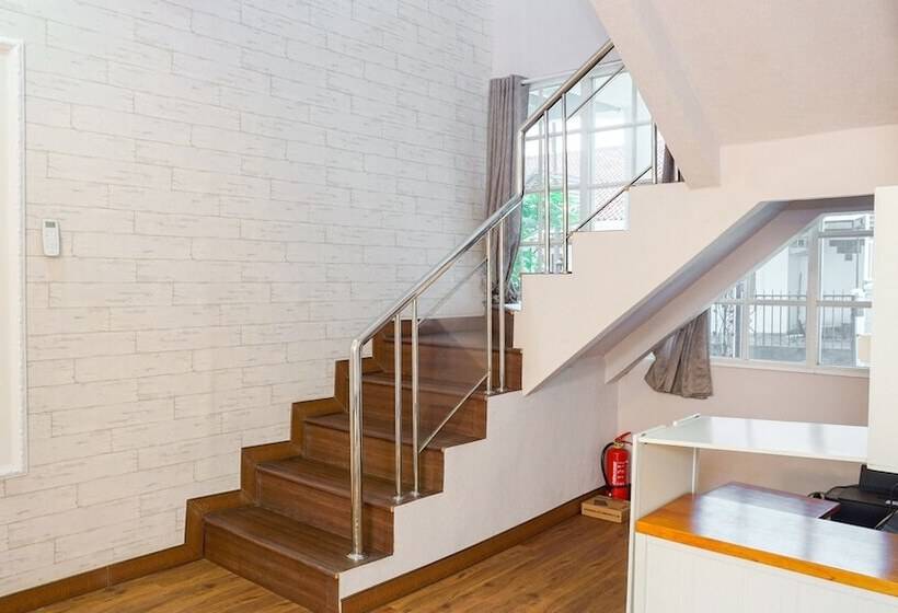 هتل Spot On 2053 Granada Syariah Home Stay