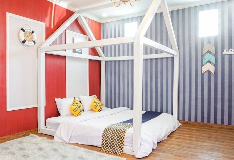 هتل Spot On 2053 Granada Syariah Home Stay