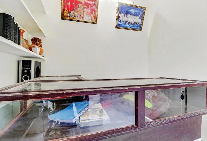 酒店 Spot On 62490 Shri Ganesh Guest House