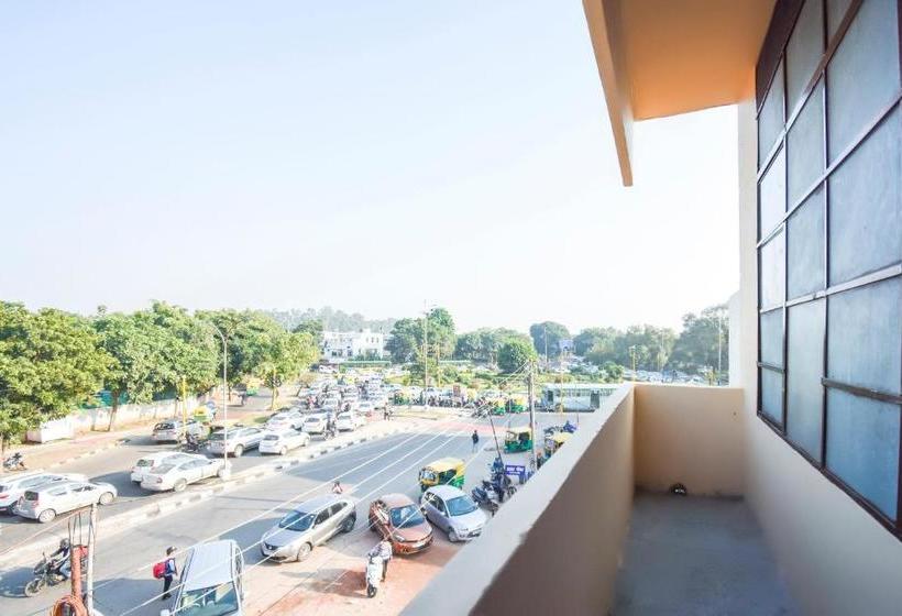 فندق Spot On 65964  Amar