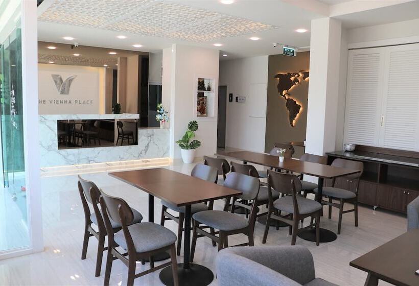 Отель The Vienna Place