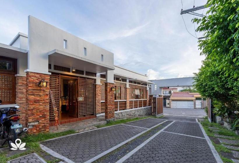 فندق Zen Rooms Casa Lorenzo Legazpi