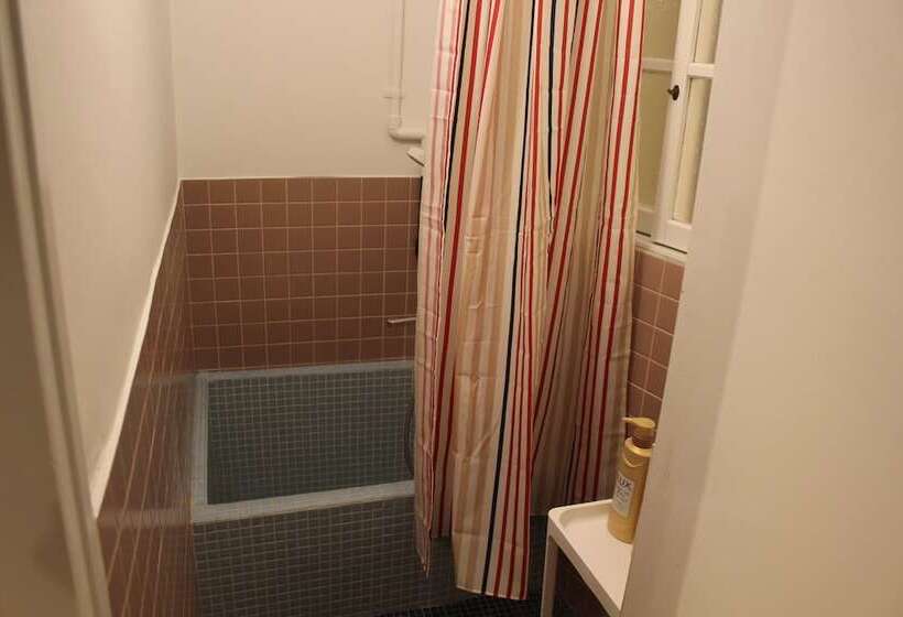 بنسيون Guest House Banvina Shiroyama   Hostel