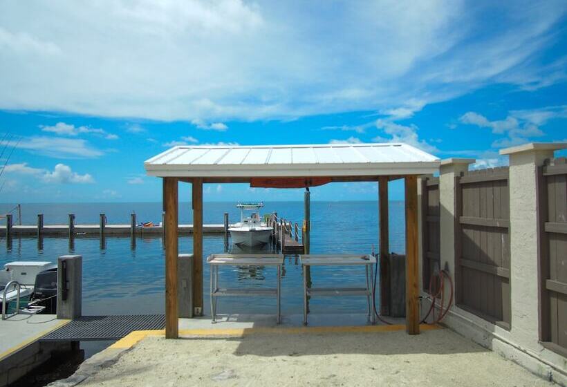 Ragged Edge Resort & Marina