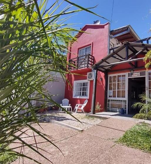 فندق صغير Posada Costa Del Sol