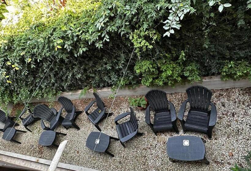 فندق صغير Posada Costa Del Sol