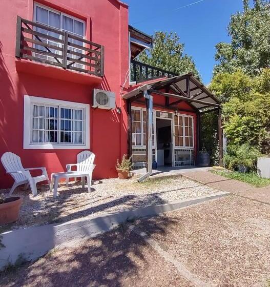 فندق صغير Posada Costa Del Sol