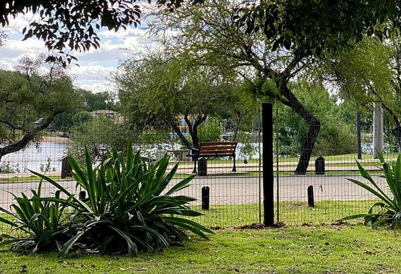 هاستل Puerto Sosiego