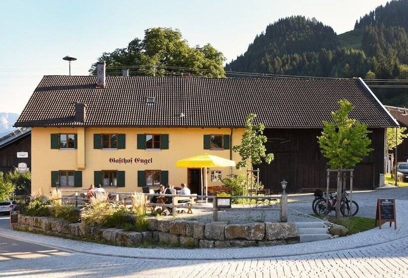Alps Hostel