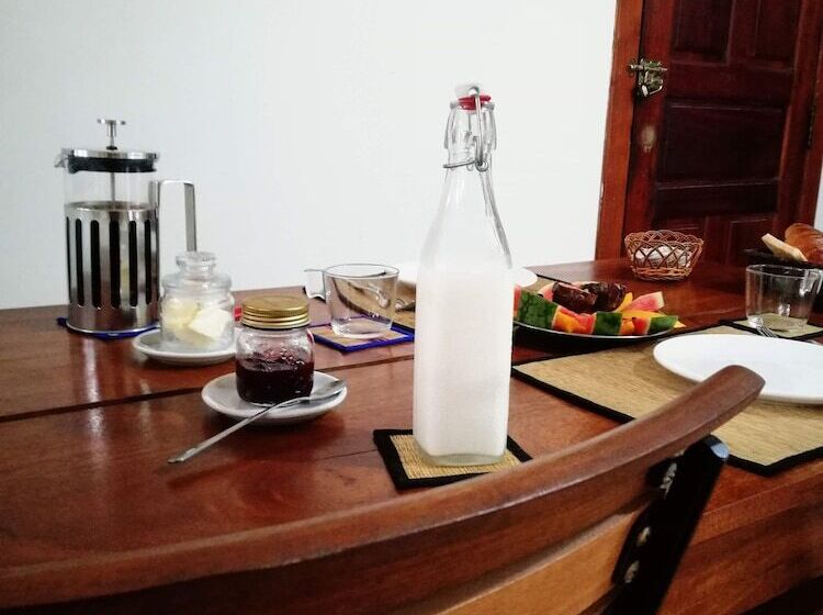 Bed and Breakfast La Maison Des Bambous Lmdbsr