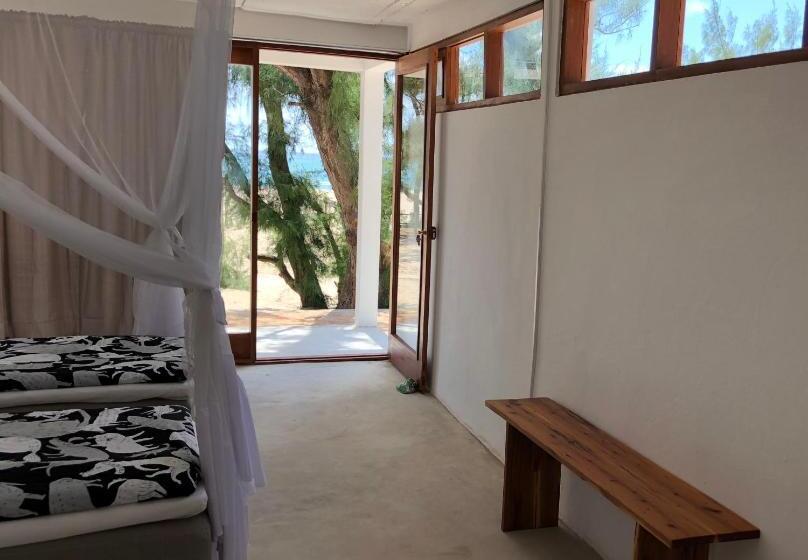 Bed and Breakfast Liquid Dive Adventures