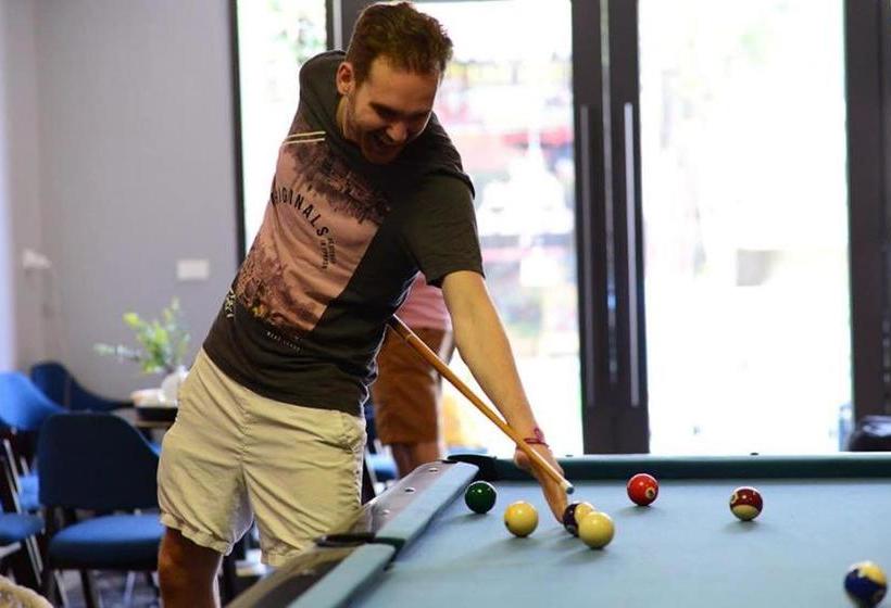 مسافرخانه Hello Sapa