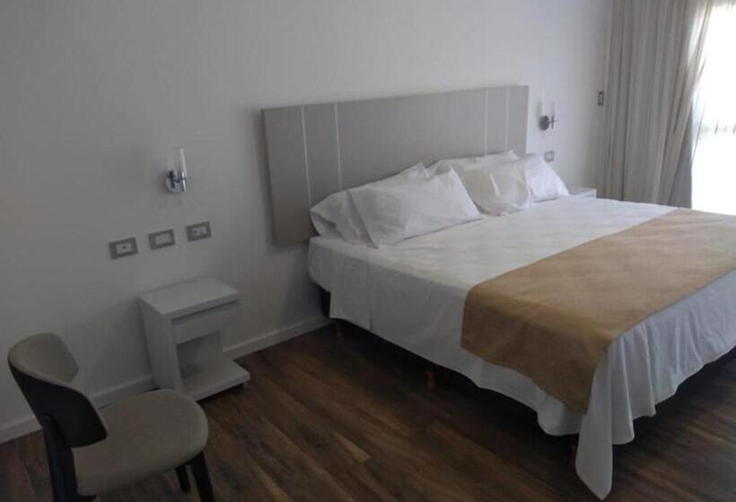 ホテル Cantera Respira Campo