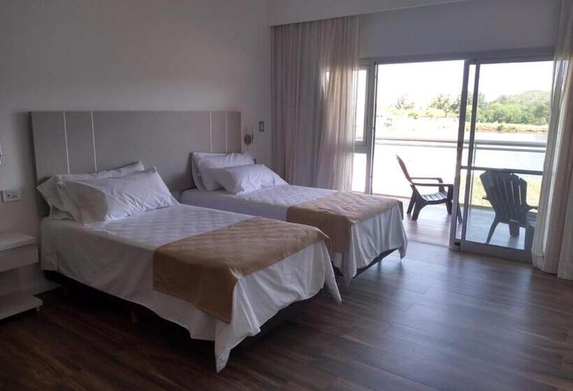 ホテル Cantera Respira Campo