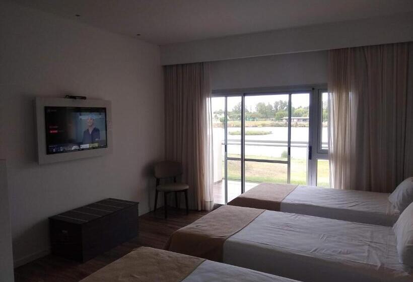 ホテル Cantera Respira Campo