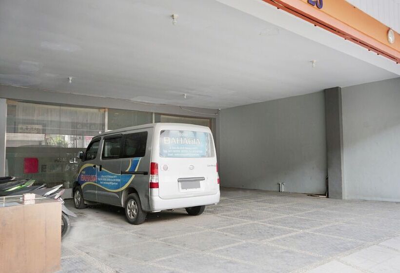 ホテル Oyo 2291 Bahagia