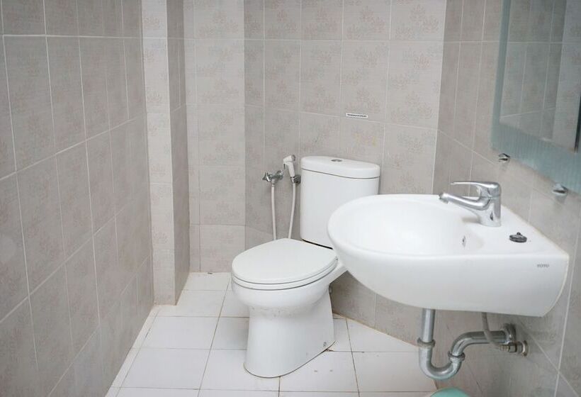 ホテル Oyo 2291 Bahagia