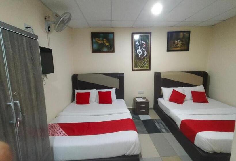 فندق Oyo 873 Bamboo Inn