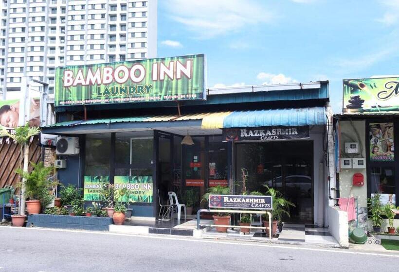 فندق Oyo 873 Bamboo Inn