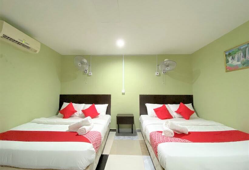 酒店 Oyo 873 Bamboo Inn