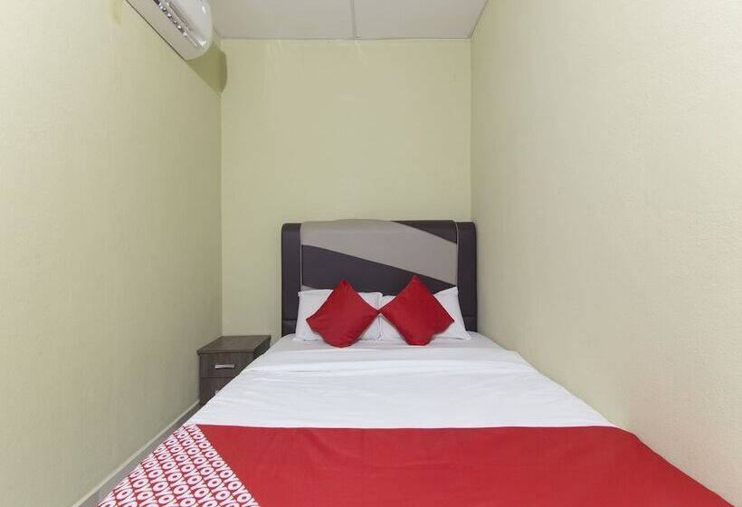 فندق Oyo 873 Bamboo Inn