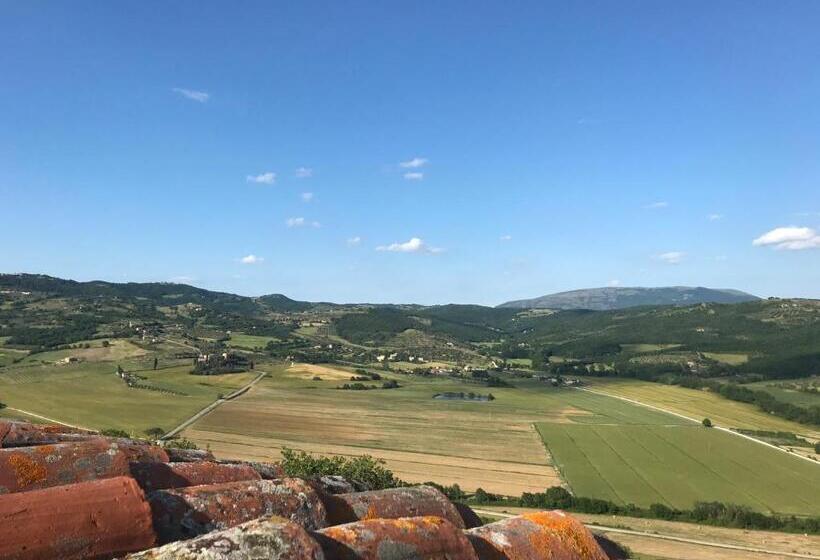 Отель Podere Paradiso