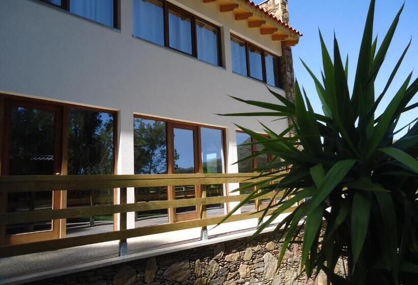 Отель Quintinha D`arga