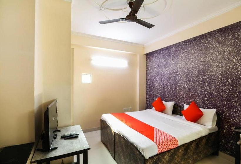 בית מלון כפרי Spot On 39428 Diamond Swift