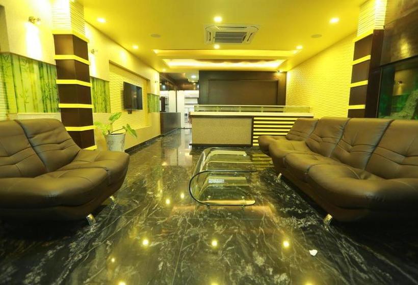 호텔 Capital O 5381 The Emirates