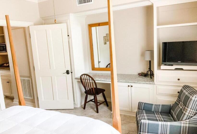 فندق The Lodge At The Bluffs