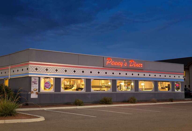 فندق Travelodge By Wyndham Santa Teresa