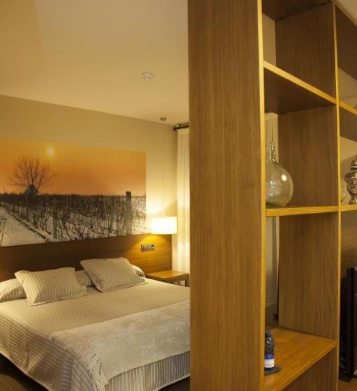 פנסיון Casa Lola