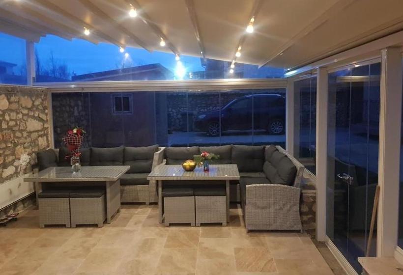 פנסיון La Dudu