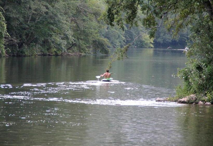 פנסיון Paysannerie Des Versanes   Chambres Et Gîte