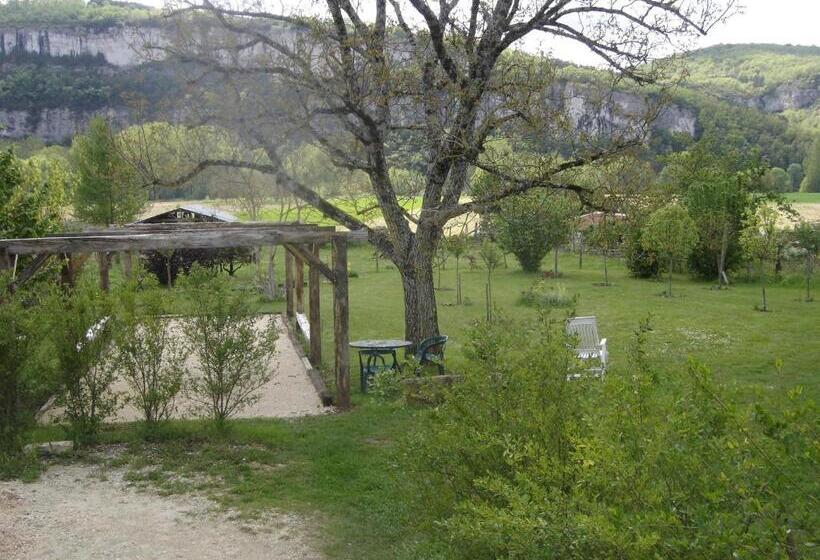 פנסיון Paysannerie Des Versanes   Chambres Et Gîte