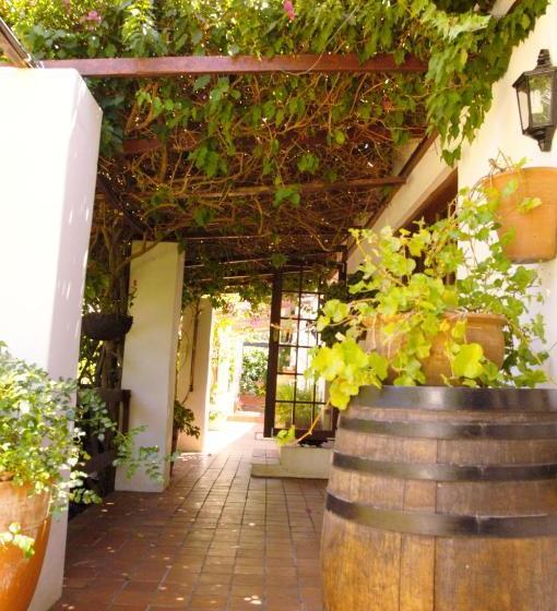 بنسيون Sacred Mountain Lodge