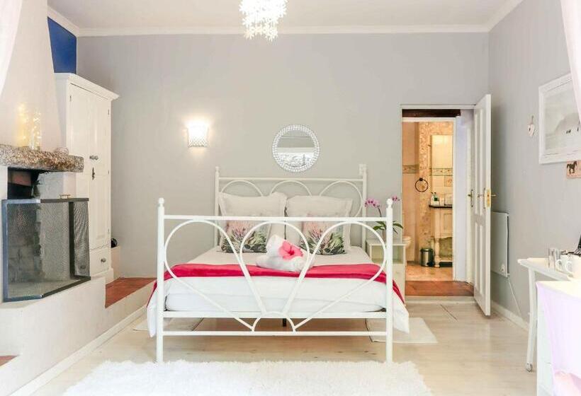 بنسيون Sacred Mountain Lodge