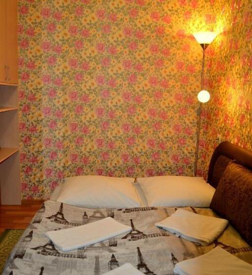 بنسيون Zlata Praha