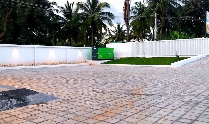 فندق Airport City