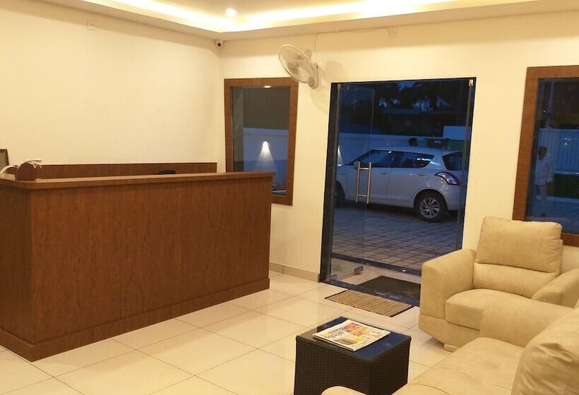 فندق Airport City