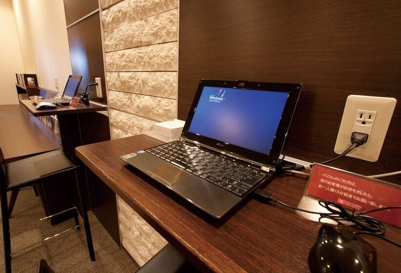 Hearts Capsule Hotel & Spa Nakasu  Male Only