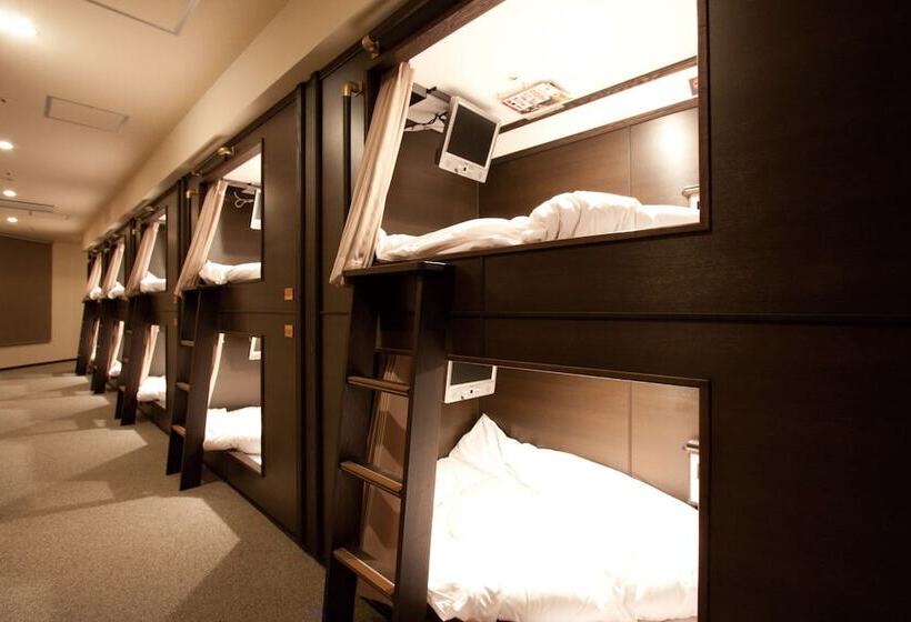 Hearts Capsule Hotel & Spa Nakasu  Male Only
